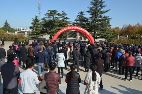 農墾集團沙苑農場舉辦環境保護文明創建簽名活動